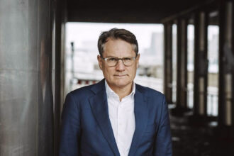 Brian Mikkelsen vs. fagbevægelsen: Hvor skal arbejdskraften komme fra?