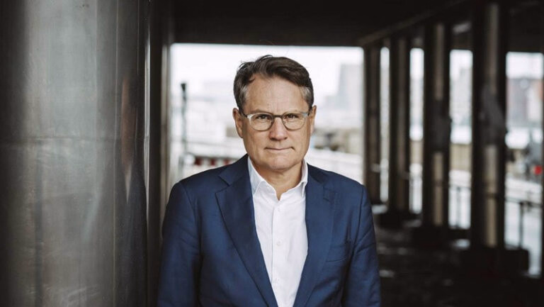 Brian Mikkelsen vs. fagbevægelsen: Hvor skal arbejdskraften komme fra?