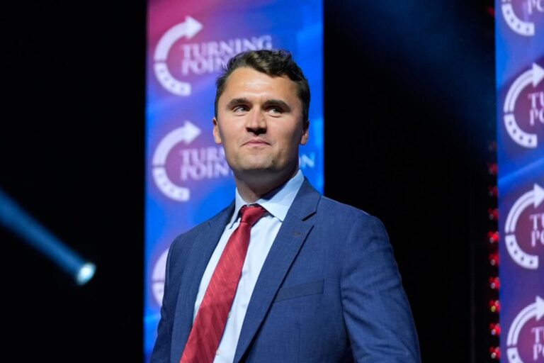 Ytringsfrihed under pres: hvem angriber den og hvad er prisen for tavshed?