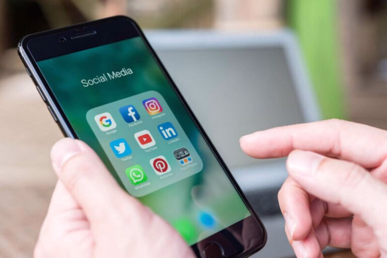 Hvorfor dropper vi de sociale medier?