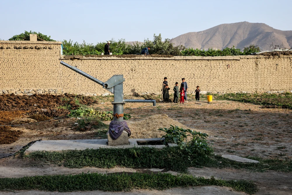 hand pump kabul Verdens ferskvandsreserver løber ud – og vi bruger dem som om de er uendelige