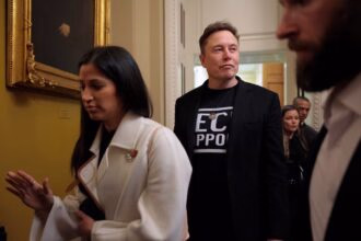 Musk er sagsagt i San Francisco for manipulation af Tesla-aktier. Milliardæren møder sin dommer – og sagen ...