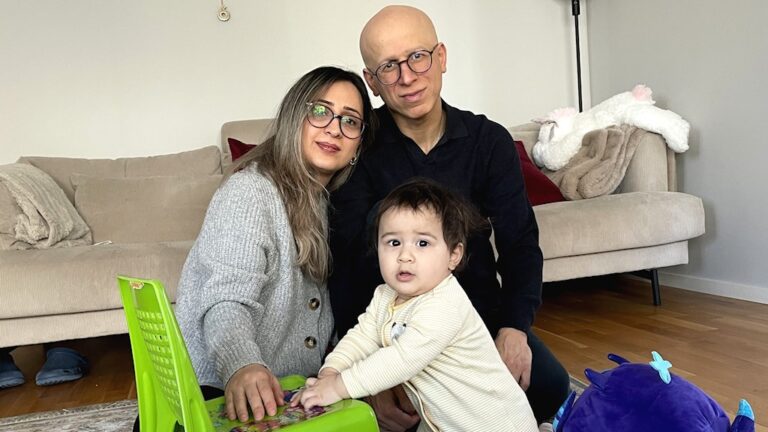 8 måneder gammel baby udvises til Iran uden sine forældre – det er systemet, ikke en fejl