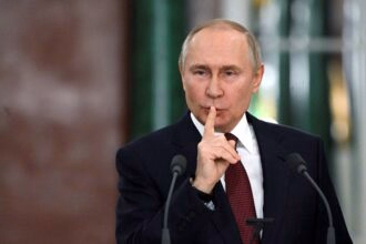 Ruslands billigste våben hedder deepfake — Rusland deepfake propaganda