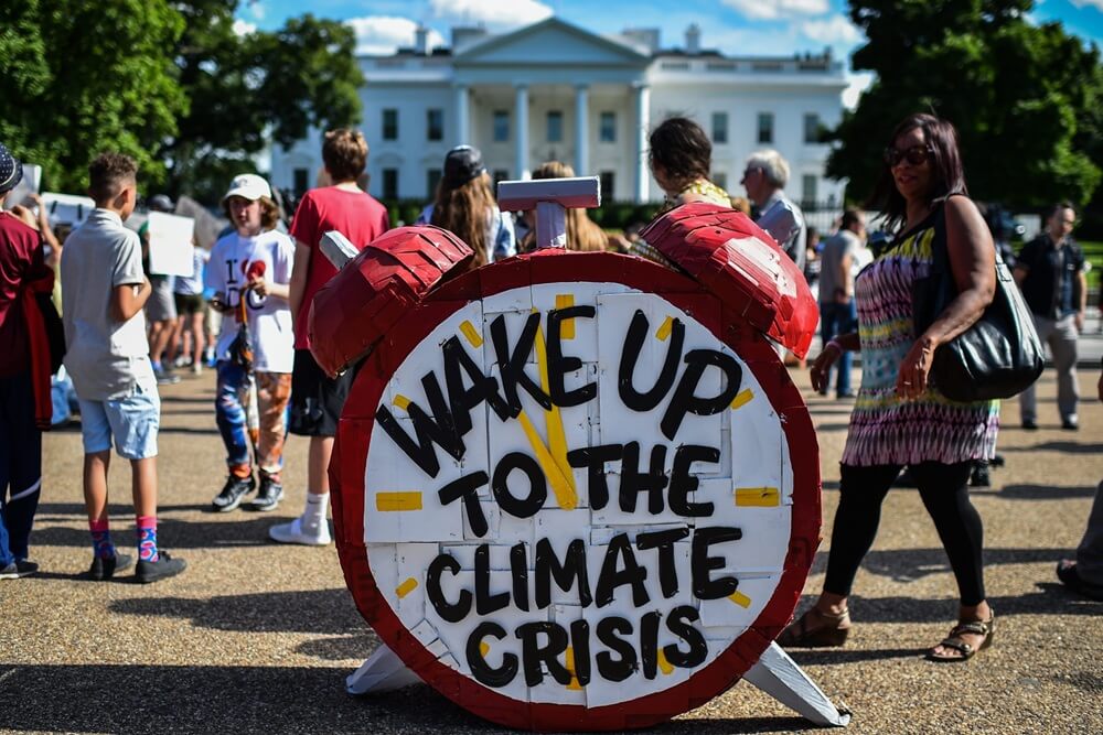 white house climate protest 1 Klimakrisen kræver et nyt magtspil uden USA