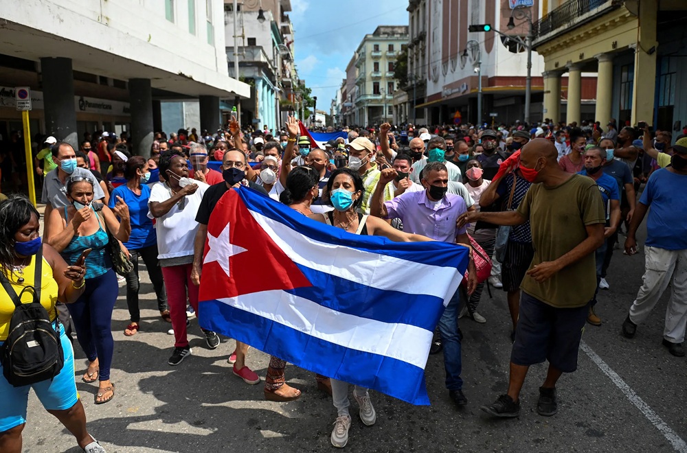 Cuba Protests Cuba brænder – og Trump holder tændstikken