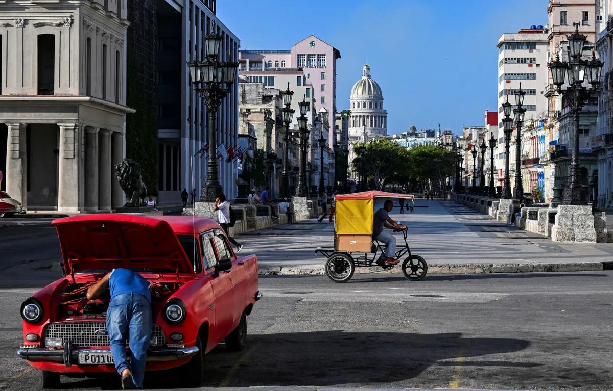 Cuba brænder – og Trump holder tændstikken