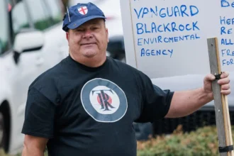 Storbritanniens vej mod statslig undertrykkelse — Storbritannien censur ytringsfrihed