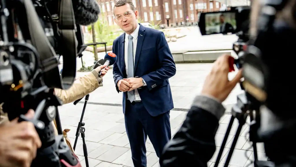 Tredje kongerunde: Løkke vandt, Danmark tabte