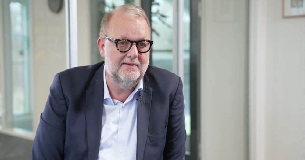 Statsrevisor Lars Christian Lilleholt Hvem efterforsker forbrydelser, når politiet lyver?