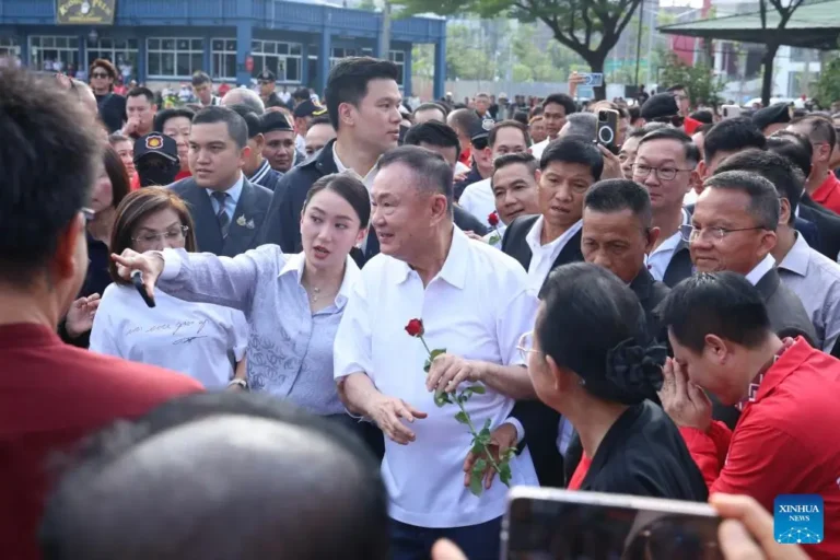 Thaksin er løsladt. Thailand er stadig ikke frit