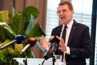 VLAK er tilbage – og ingen lærte noget