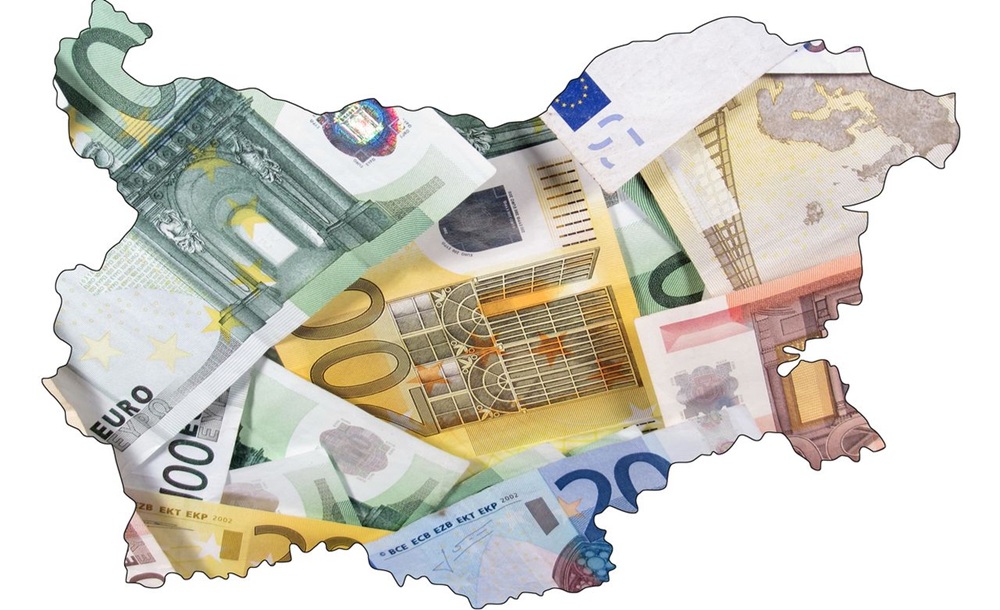 bulgarien EU funds kort Bulgarien: Minister dokumenterede korruption for milliarder – nu er det Radevs tur