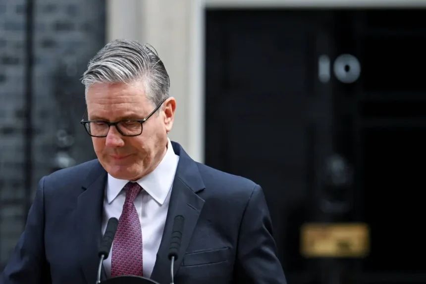 Starmer overlevede to år. Brexit har overlevet ti.