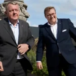 Udenrigsministerens søn kan tjene millioner på faderens beslutning 3 Udenrigsministerens søn kan tjene millioner på faderens beslutning