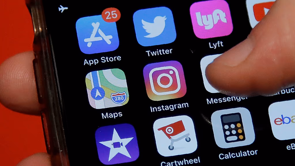 Chat apps Chat apps