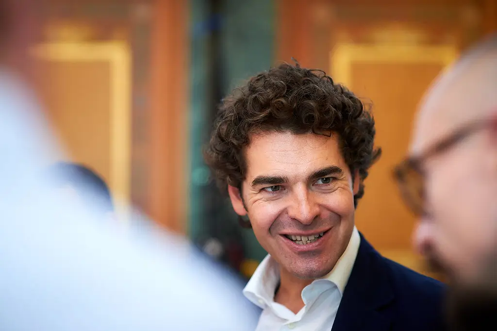Professor Alberto Alemanno Professor Alberto Alemanno