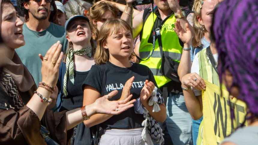 Hvorfor ser den yderste venstrefløj Vesten som fjenden?