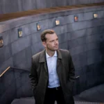 Ministeren, der ikke vil kalde det overvågning